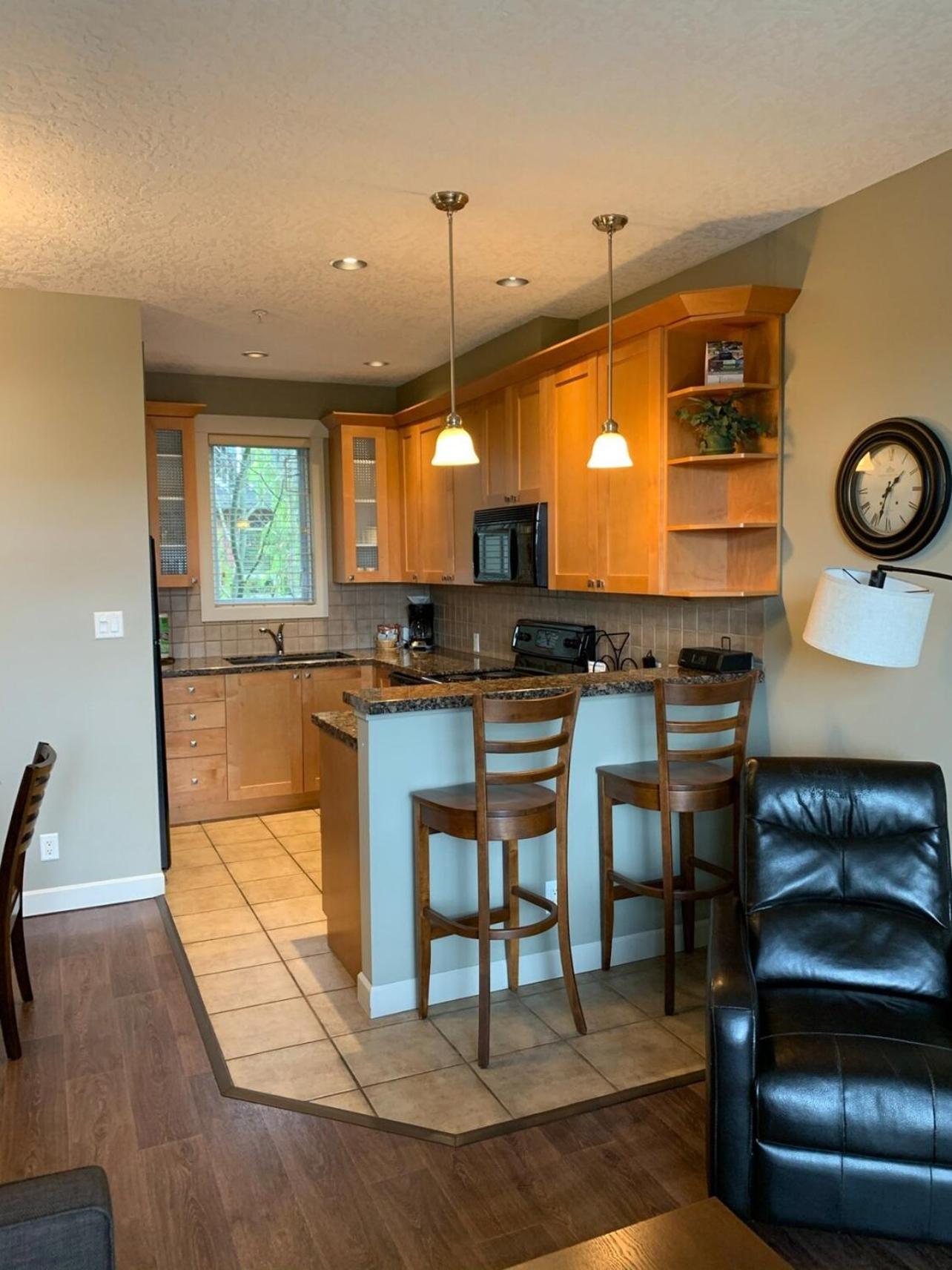 Race Rocks Townhouse - Sooke Villa Ngoại thất bức ảnh